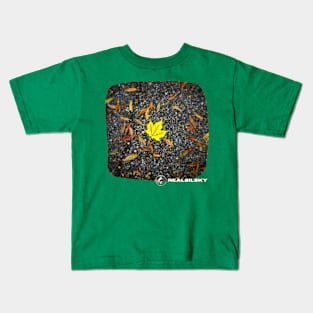 leaf (realSILSKY IG designs) Kids T-Shirt